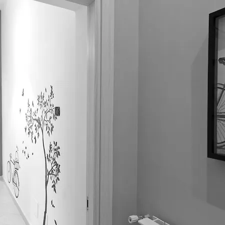 Le Corti Di דירה